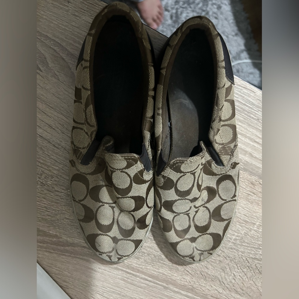Coach shoes - Picture 2 of 3